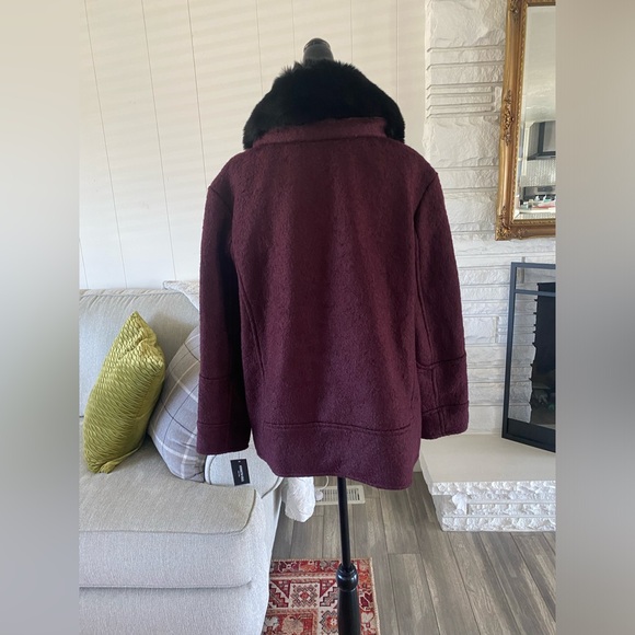 NWT Kenneth Cole wool faux fur collar burgundy women’s coat size large. - Picture 8 of 16